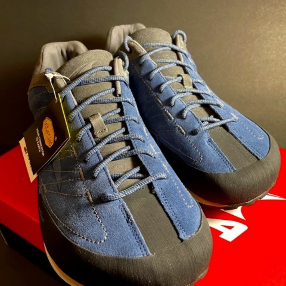 New Altra Grafton Size 13